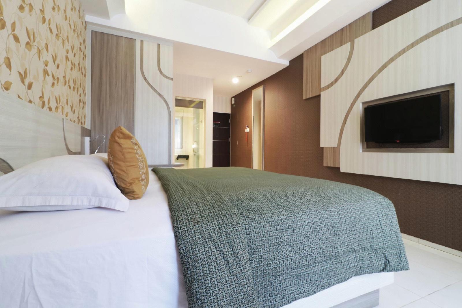 Dewarna Hotel & Convention Bojonegoro