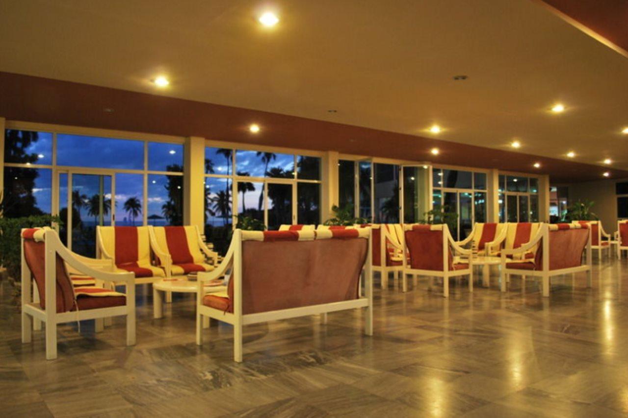 Hotel El Colony