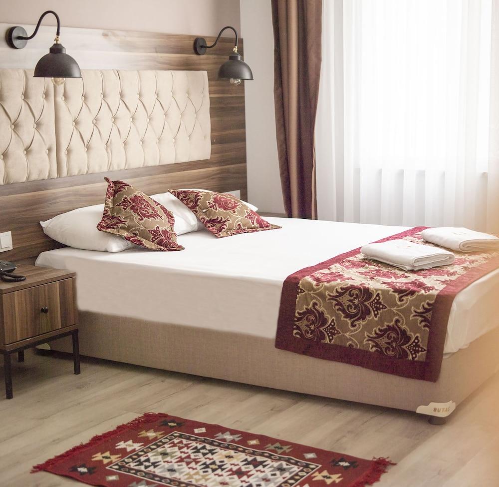 The Reina Istanbul