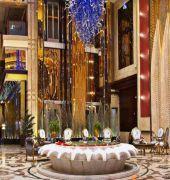 Royal Hotel Darvishi