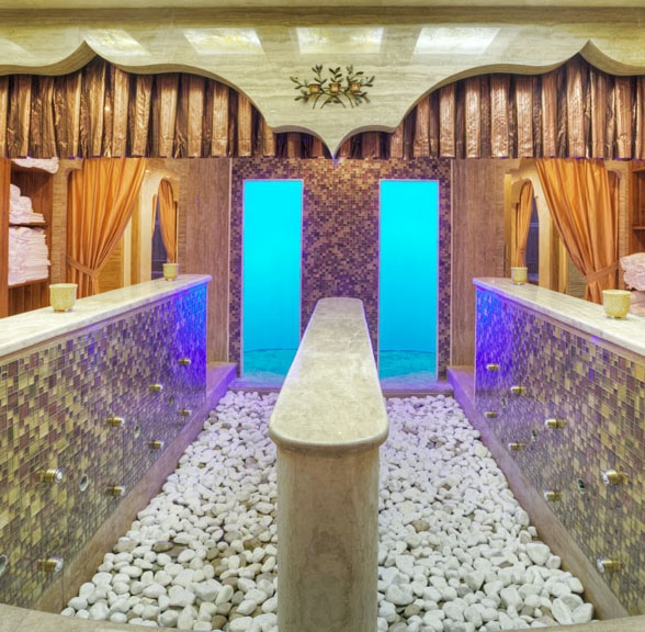 Royal Hotel Darvishi