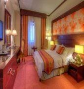 Royal Hotel Darvishi