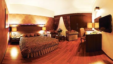 Pardisan Hotel