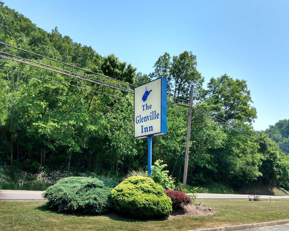 Glenville Inn