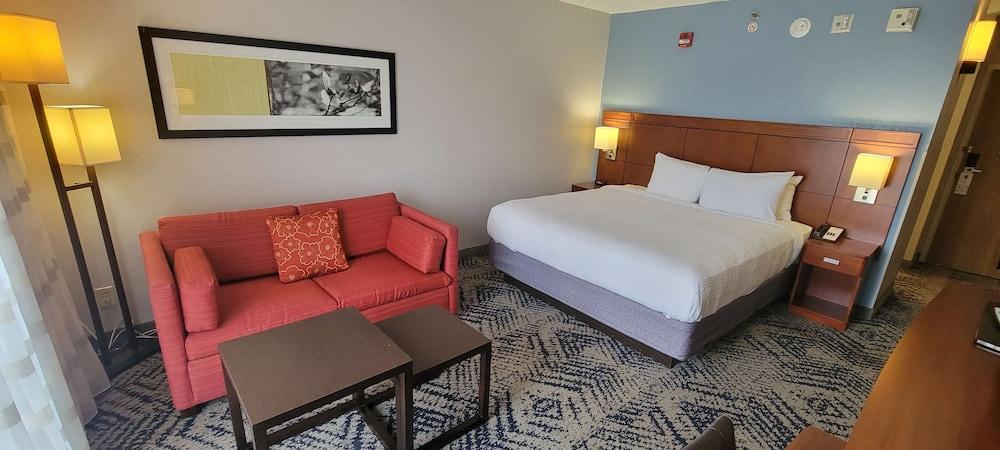 Sonesta Select Spartanburg
