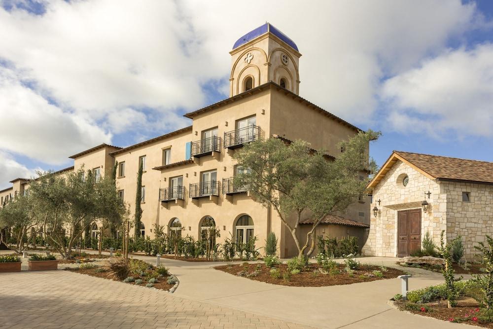 Allegretto Resort & Vineyard by Ayres