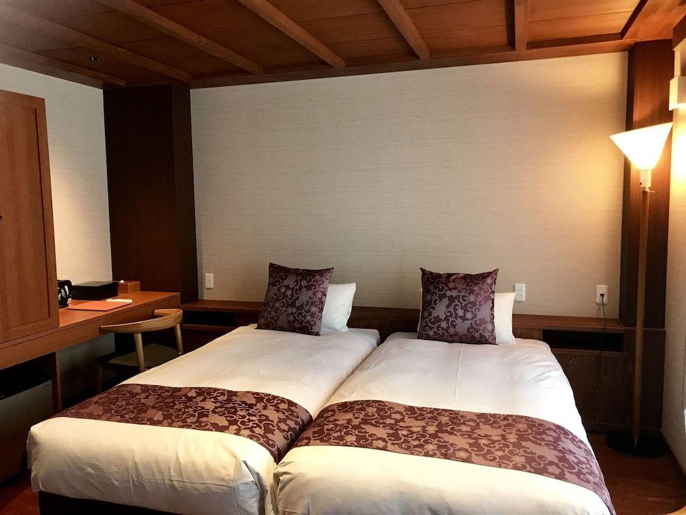 Kyomachiya Ryokan Sakura Urushitei