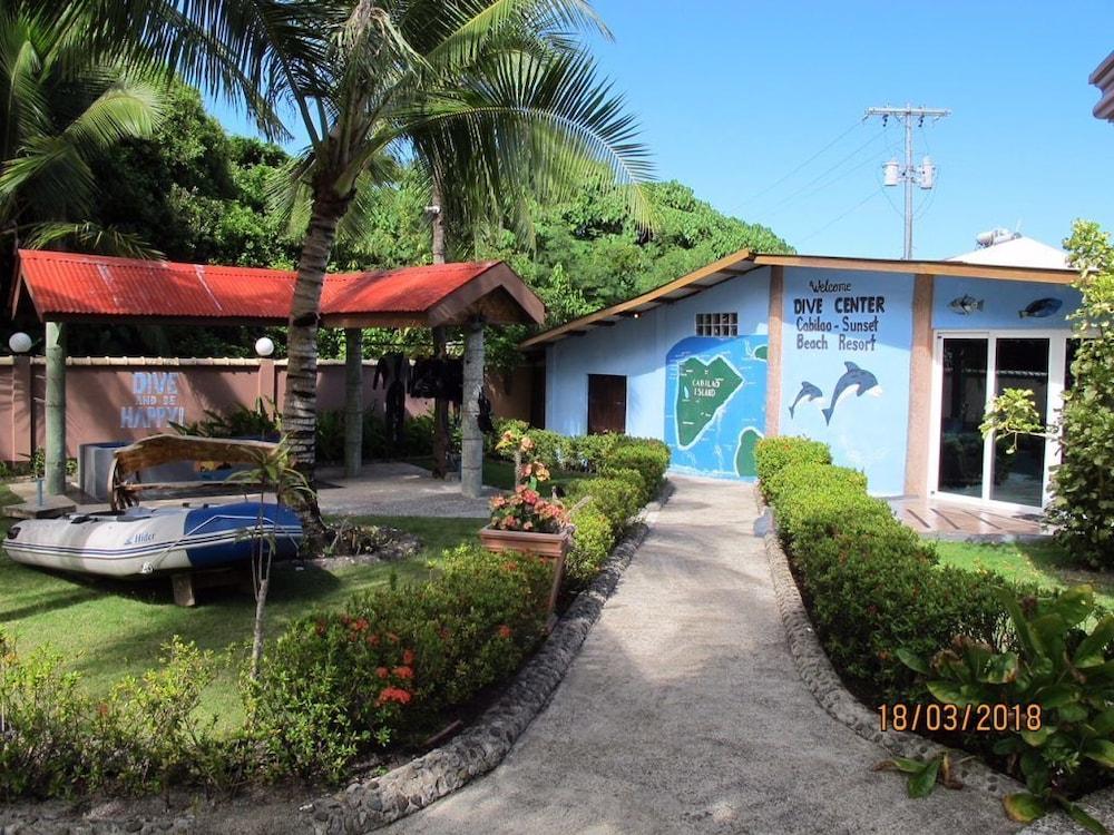 La Estrella Beach Resort and Cabilao Dive Center