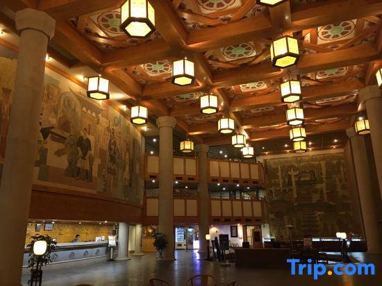 The Silk Road Dunhuang Hotel
