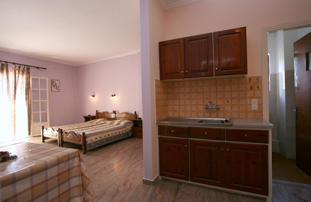 Alexis Apartments
