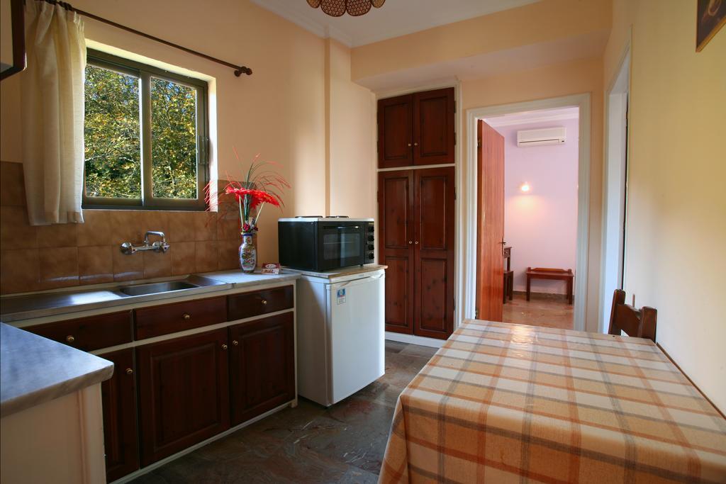 Alexis Apartments