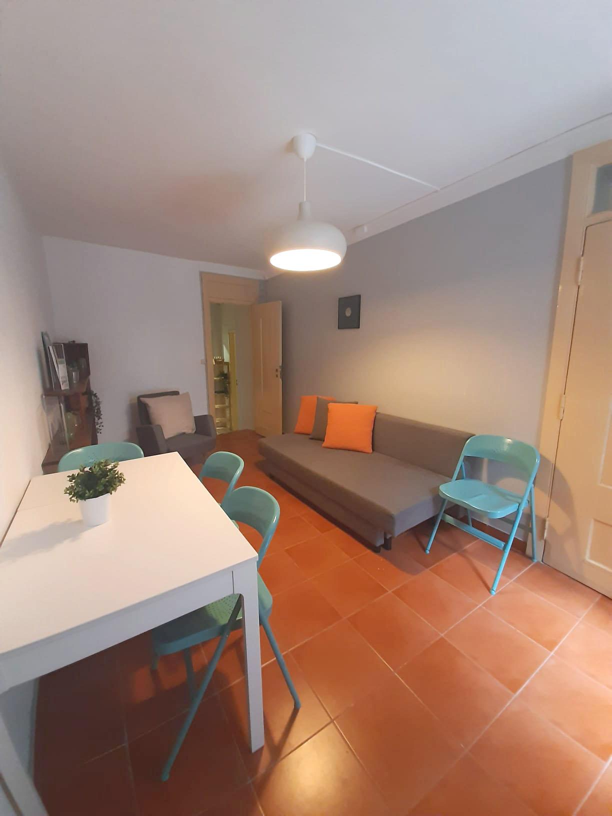 Hub New Lisbon Hostel