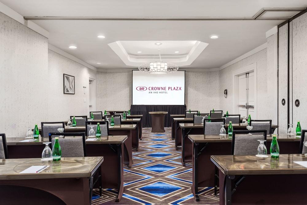 Crowne Plaza Annapolis
