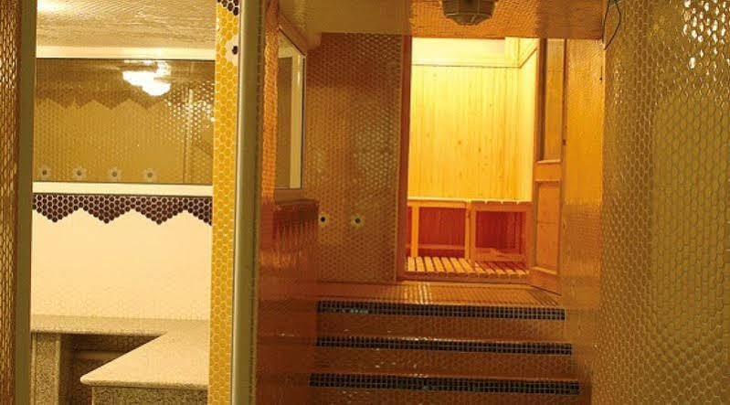 Aseman Hotel