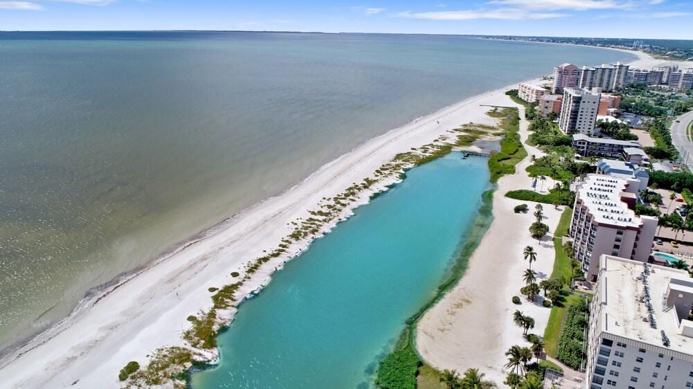 Tropical Sands Resort