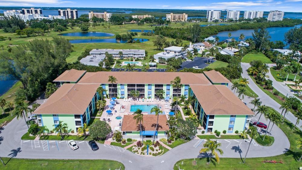 Tropical Sands Resort