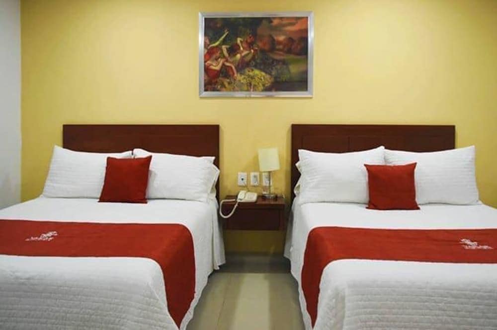 Hotel Yakar