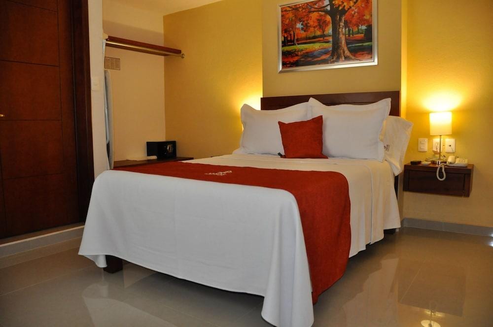 Hotel Yakar