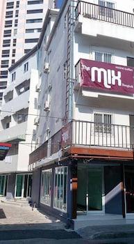 The Mix Bangkok - Phrom Phong