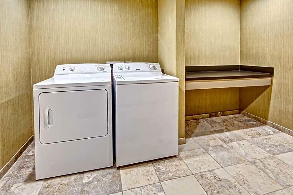 Hampton Inn Indianola