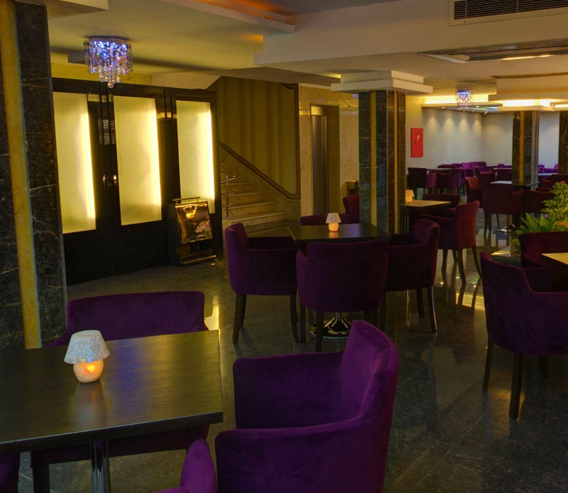 Aramis Hotel
