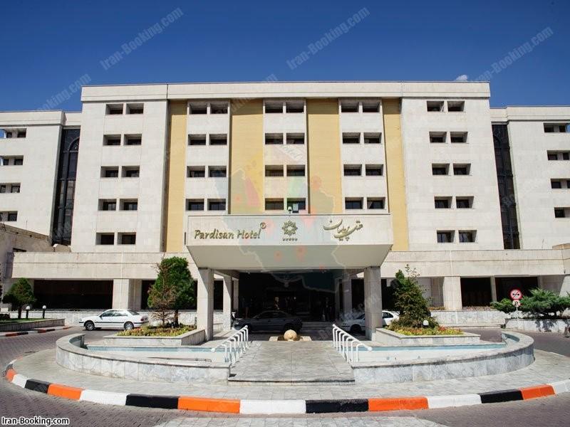 Pardisan Hotel