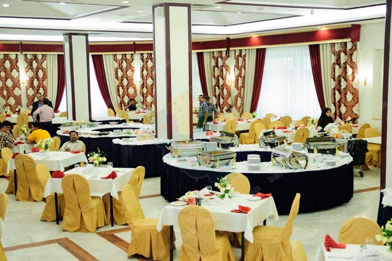 Pardisan Hotel