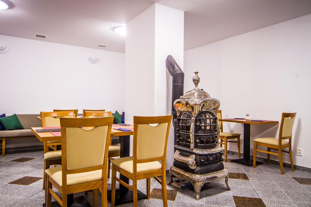 Hotel Jizerka 4
