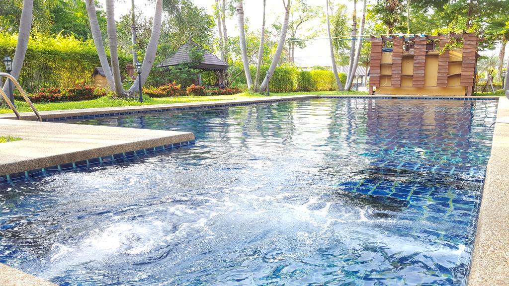 Prachuab Garden View Resort
