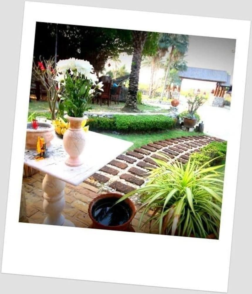 Prachuab Garden View Resort