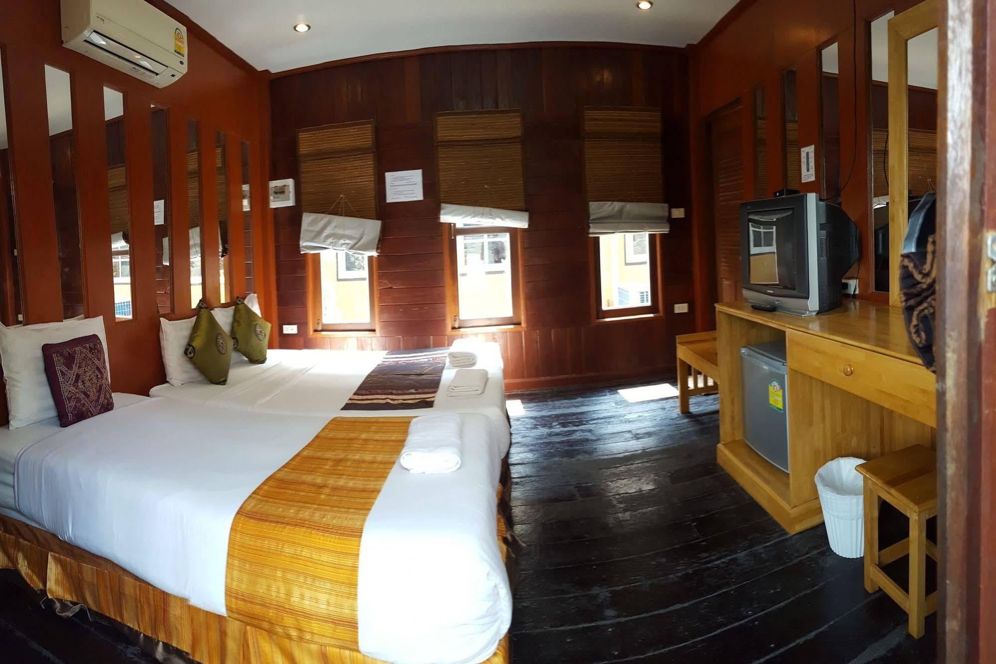 Prachuab Garden View Resort