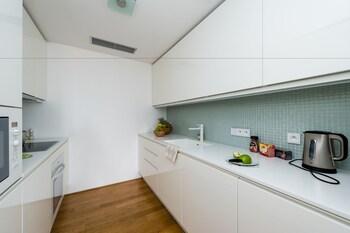 Empirent Apartments