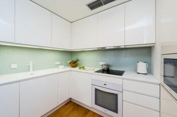 Empirent Apartments