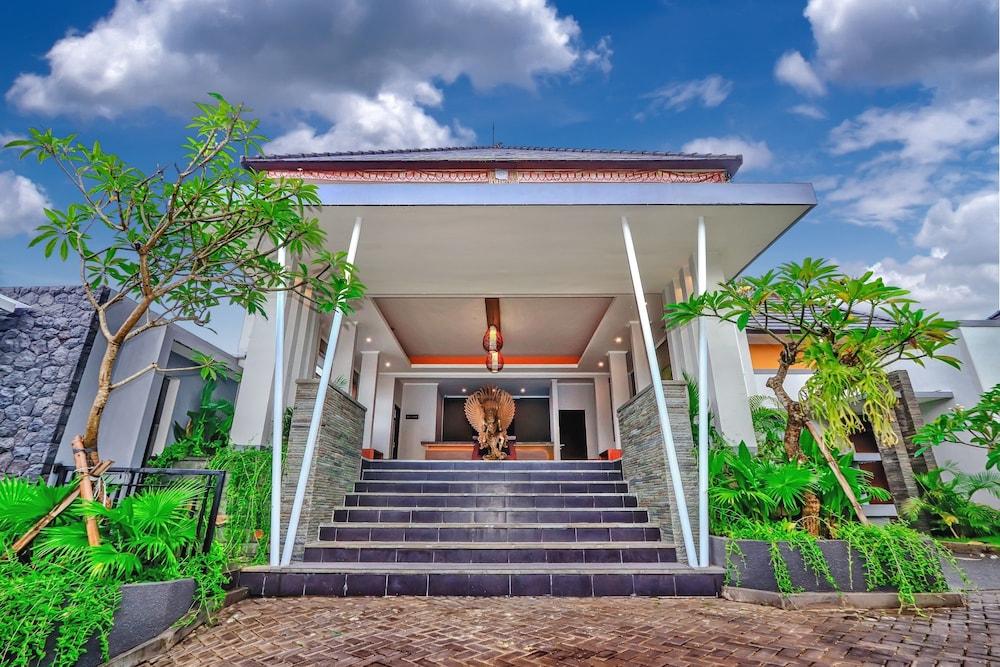 Villa Umah D’Kampoeng by Orange