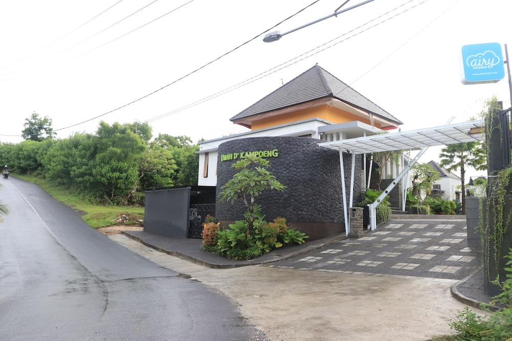 Villa Umah D’Kampoeng by Orange