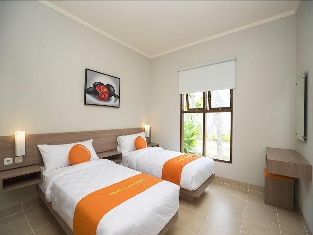 Villa Umah D’Kampoeng by Orange