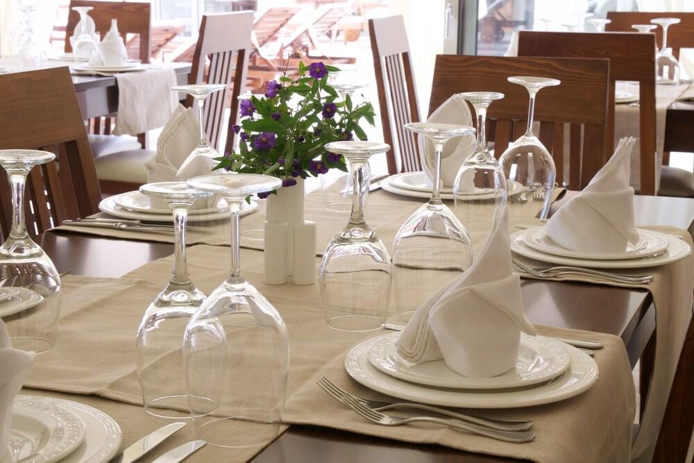 Melmar View Hotel