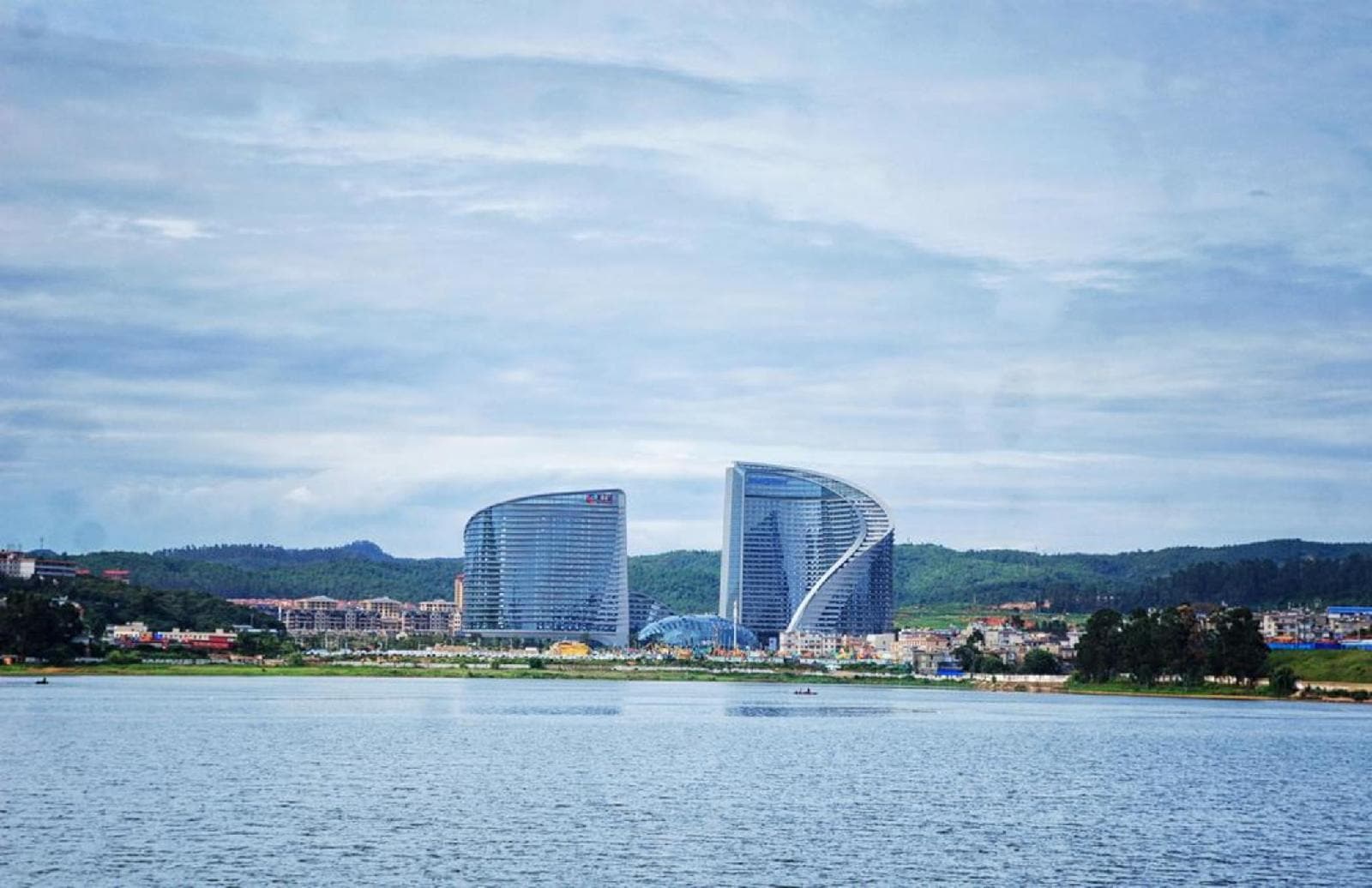 Howard Johnson City Of Flower Hotel Kunming