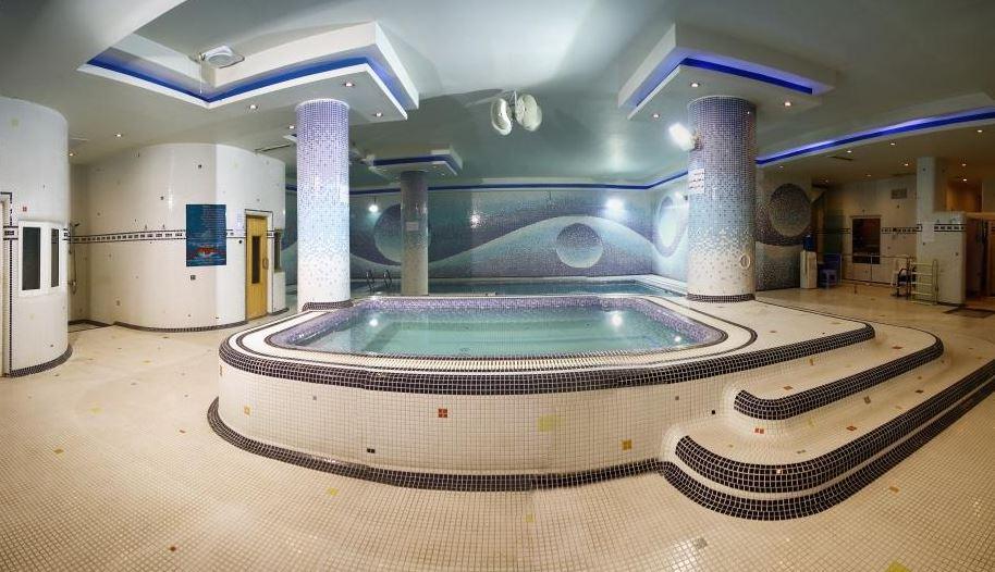 Asareh Hotel