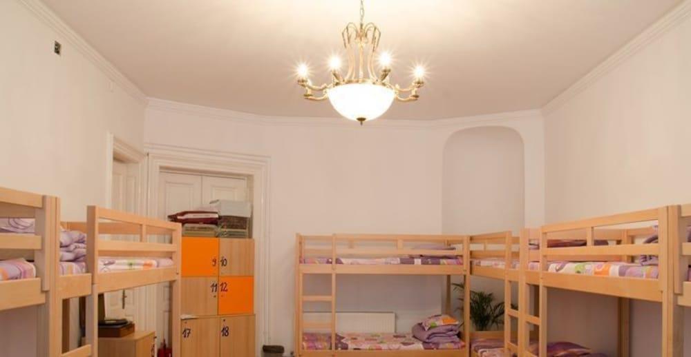 Little Bucharest - Old Town Hostel