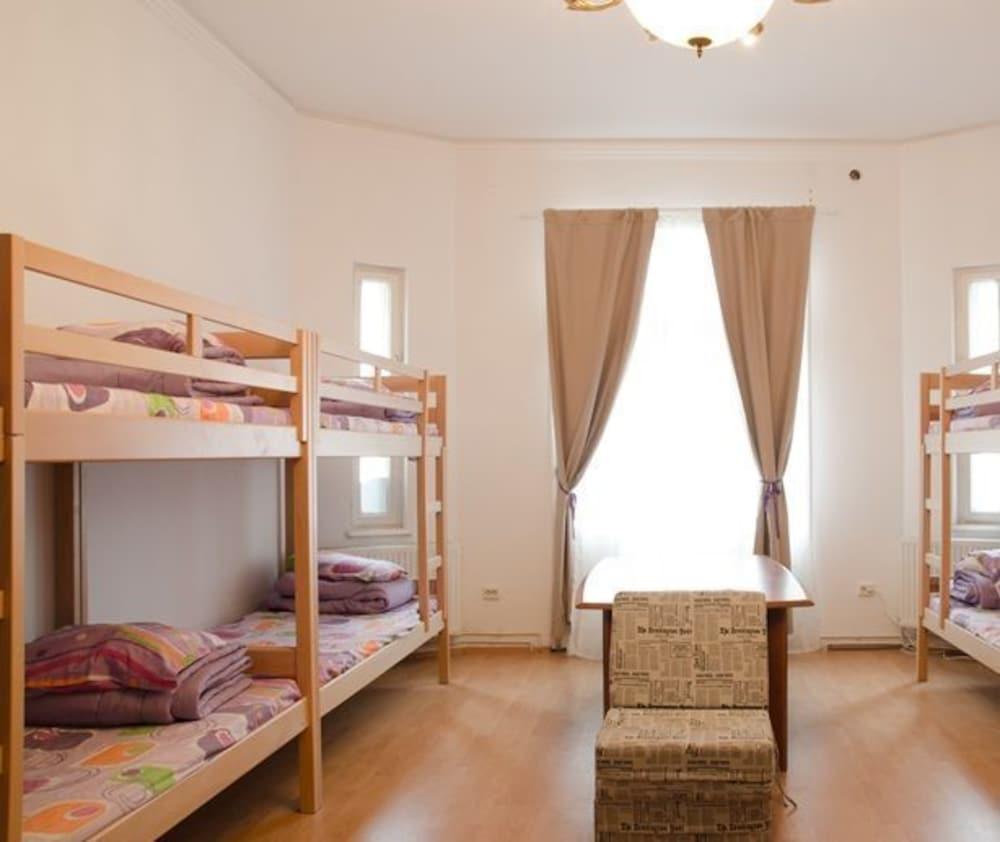 Little Bucharest - Old Town Hostel