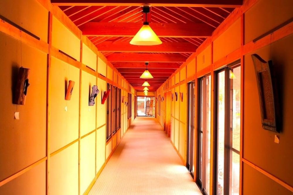 Tsutaya Tokinoyado Kazari