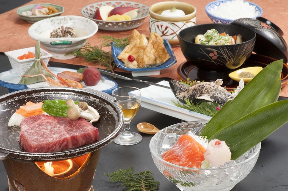 Hiratakan