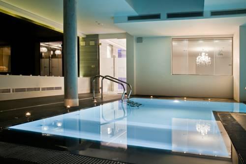 Kadrit Hotel