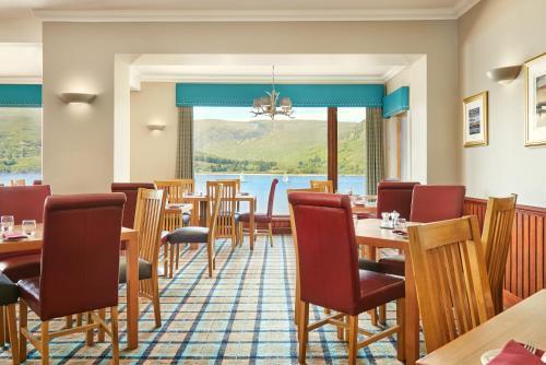 Clan Macduff Hotel