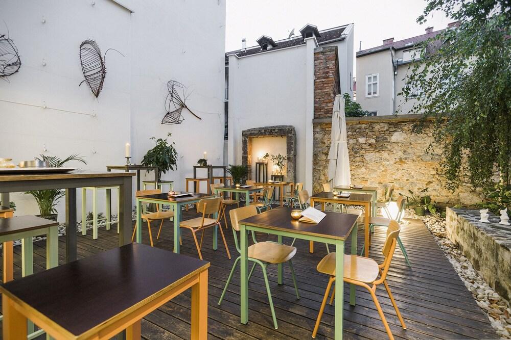Art Hotel