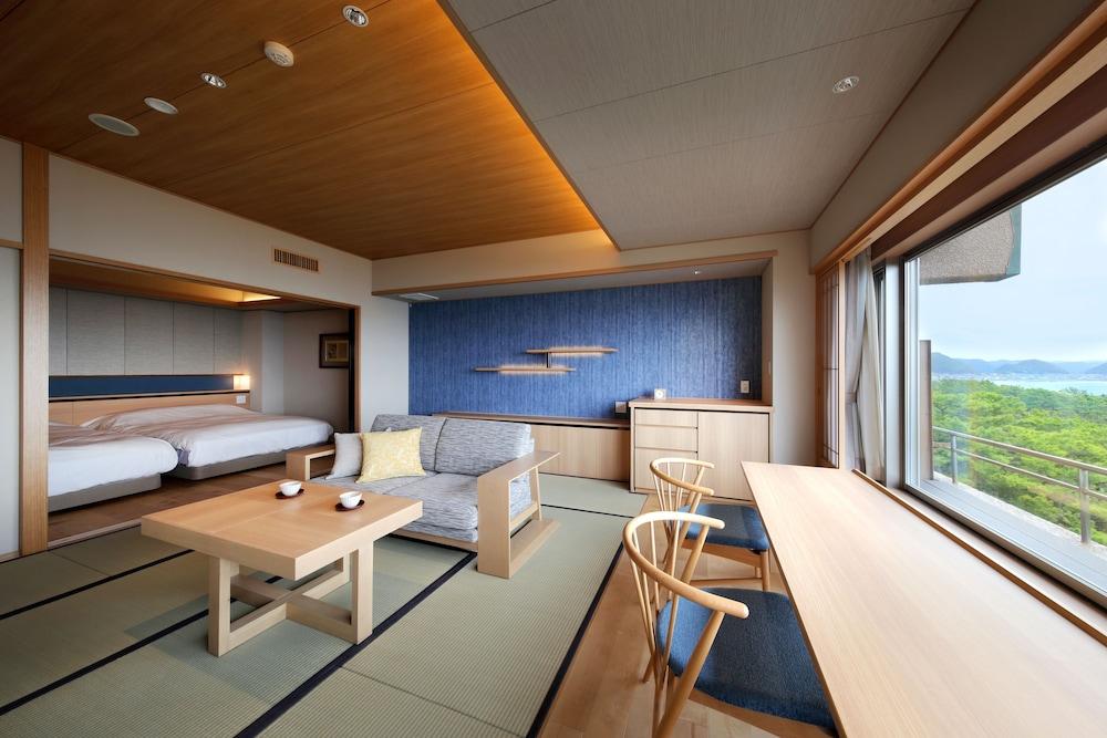 Kamogawakan Ryokan