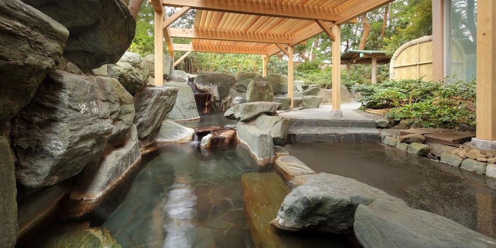 Kamogawakan Ryokan