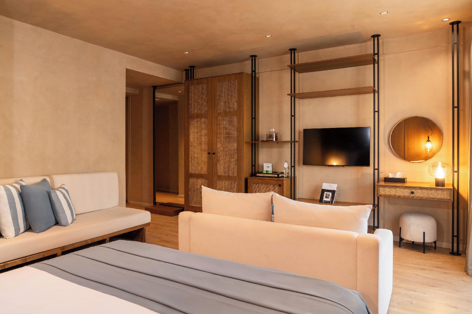 Flower Hotel