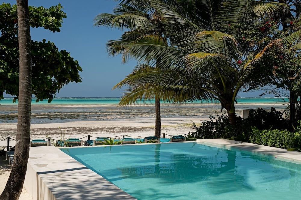 Upendo Beach